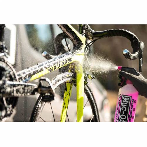 SREDSTVO ZA ČIŠĆENJE BICIKLA 1 LITRA MUC-OFF 1 LITRE CYCLE CLEANER CAPPED WITH TRIGGER Cijena