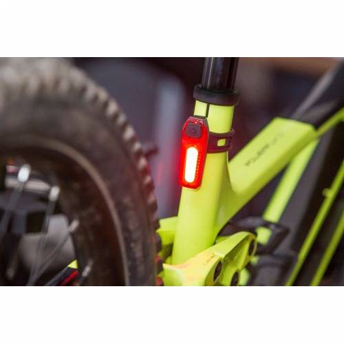 BLJESKALICA CRVENA SPEEDLIGHT 55004 - 35 LUMENA, 6 FUNKCIJA, USB RECHARGEABLE Cijena Akcija