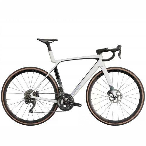 BICIKL TREK TRKAĆI MADONE SL 6 GEN 8, WHITE PRISMATIC L / 2025 Cijena