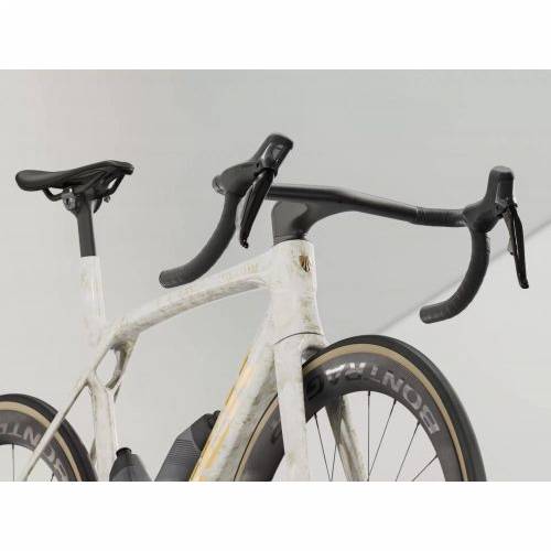 BICIKL TREK TRKAĆI MADONE SLR 7 XL ERA WHITE/SUPERNOVA MARBLE / 2026 Cijena Akcija