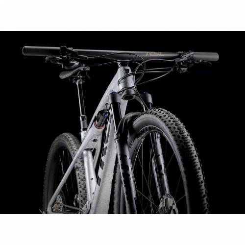 BICIKL TREK MTB SUPERCALIBER SLR 9.8 XT ML ARGENT DRIZZLE / 2025 Cijena
