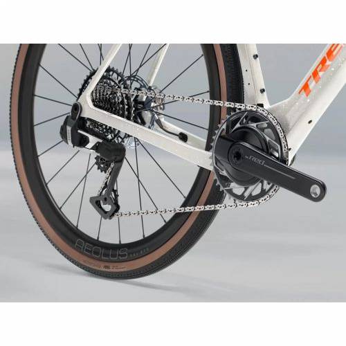 BICIKL TREK TRKAĆI CHECKMATE SLR 9 AXS M ERA WHITE/BUFF BEIGE / 2026 Cijena