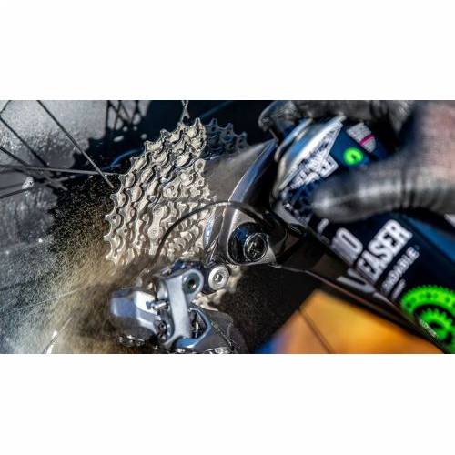 SPREJ ZA ODMAŠČIVANJE MUC-OFF BIO DEGREASER 500ML CEE Cijena Akcija