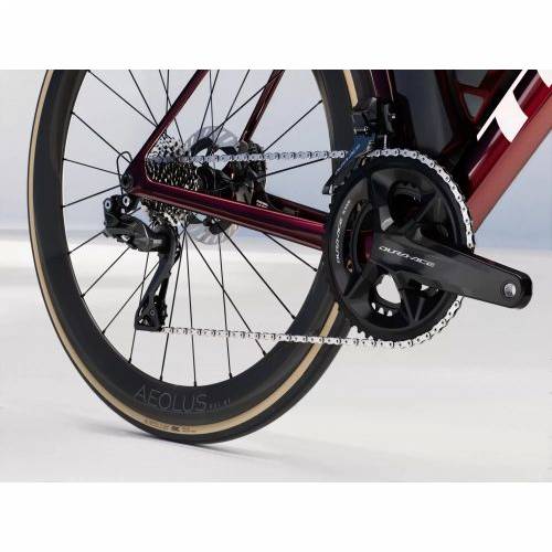 BICIKL TREK TRKAĆI MADONE SLR 9 XS CARBON RED SMOKE / 2026 Cijena